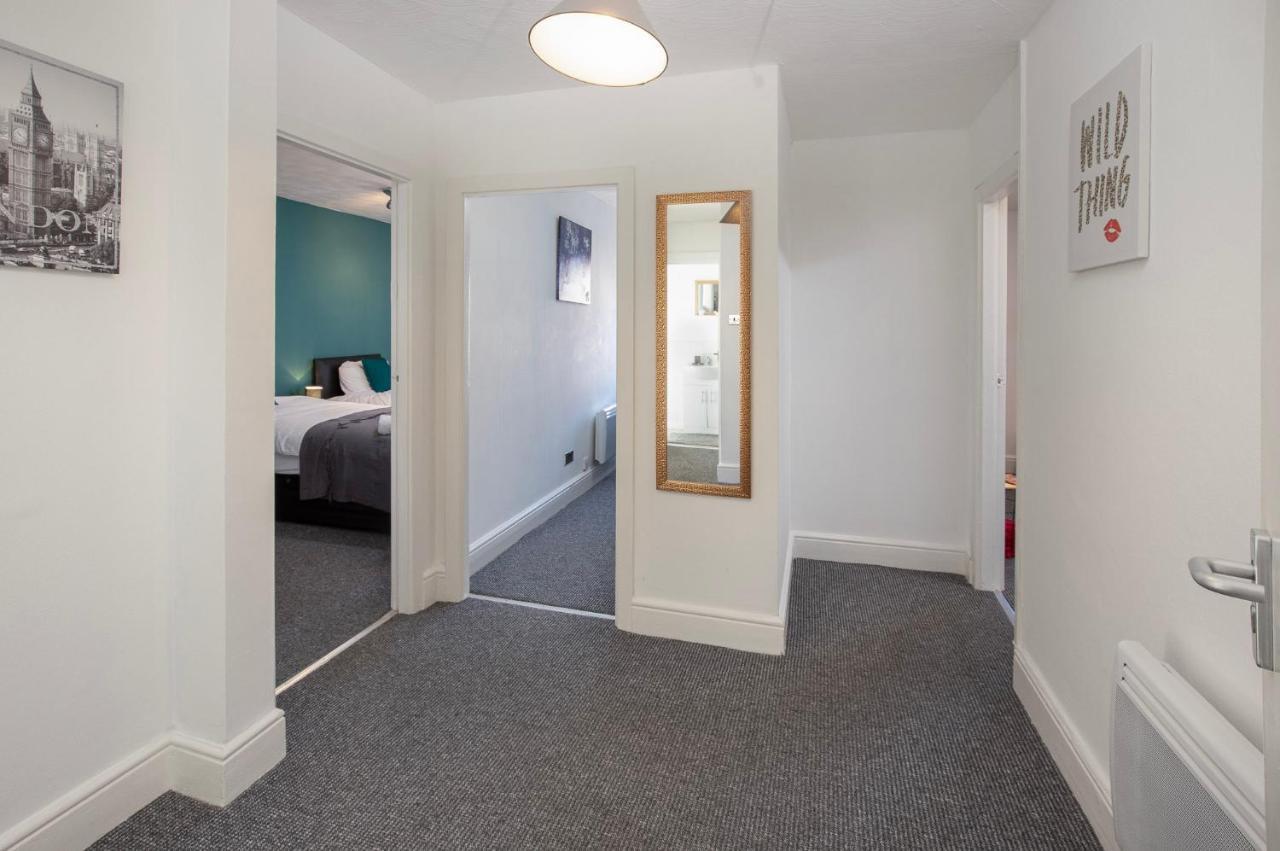 Апартаменты 03 Springfield - Sleeps 4 Блэкпул Экстерьер фото